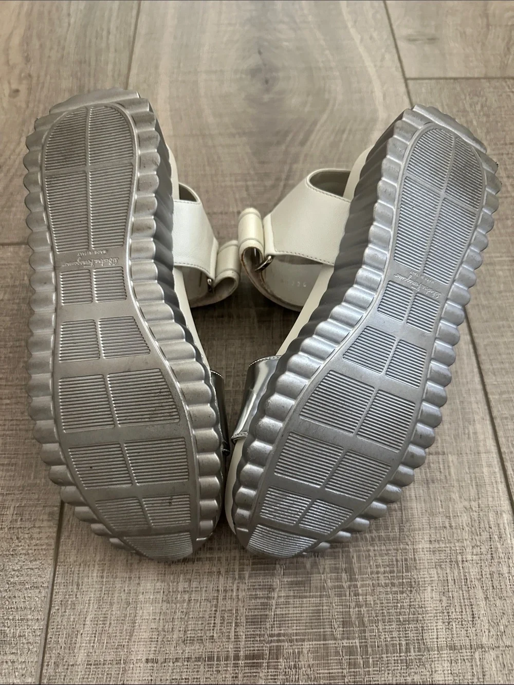 Salvatore Ferragamo Sabaudia Sandal in Argento Mirrored Leather Size 5